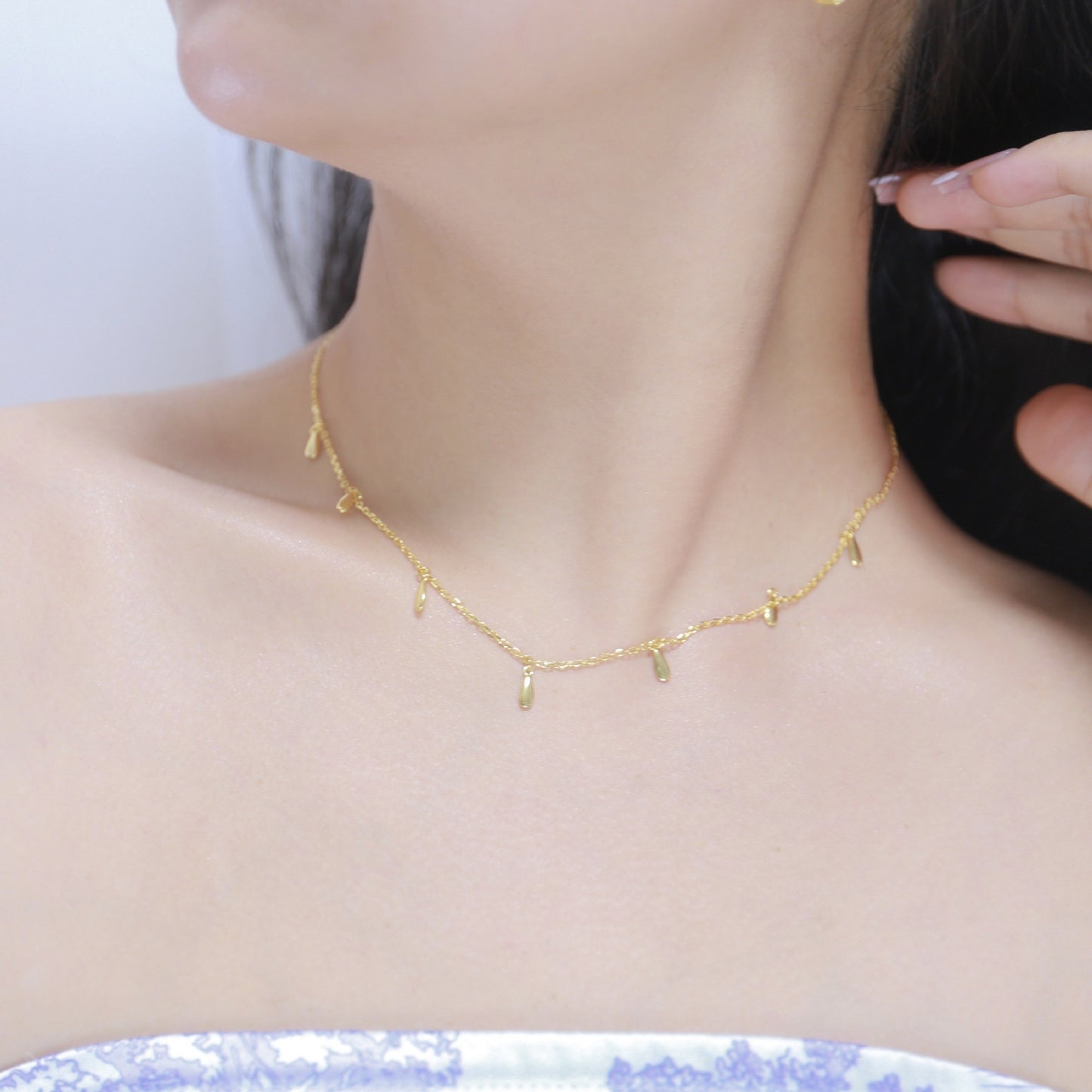 Dew Drop Necklace