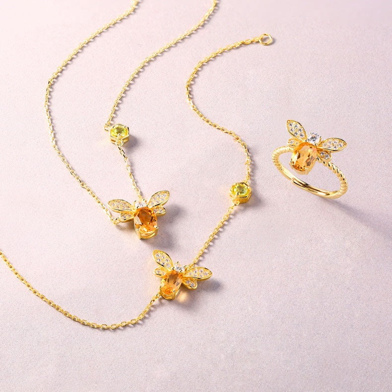 Citrine Peridot Bee Color Gold Necklace