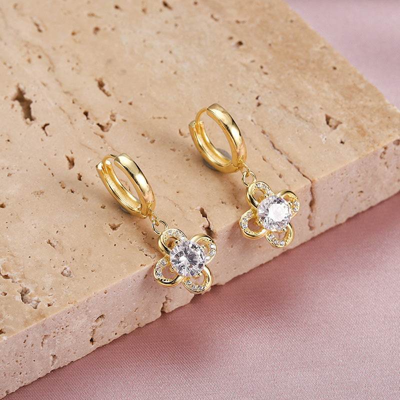 Flor Dangle Huggie Earrings