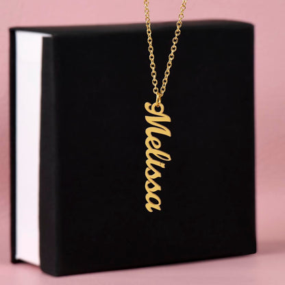 Linda Horizontal Name Necklace